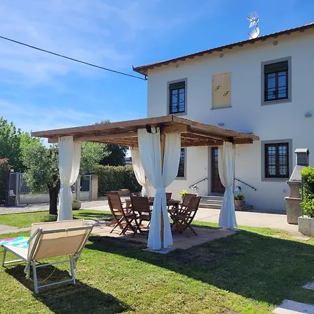 Dimora F F Famiglia Fanucchi Villa *